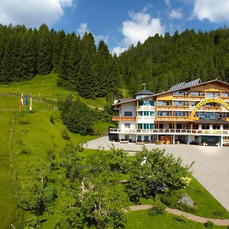 Hotel Talhof Garni&More In Waengle Bei Reutte Exteriör bild