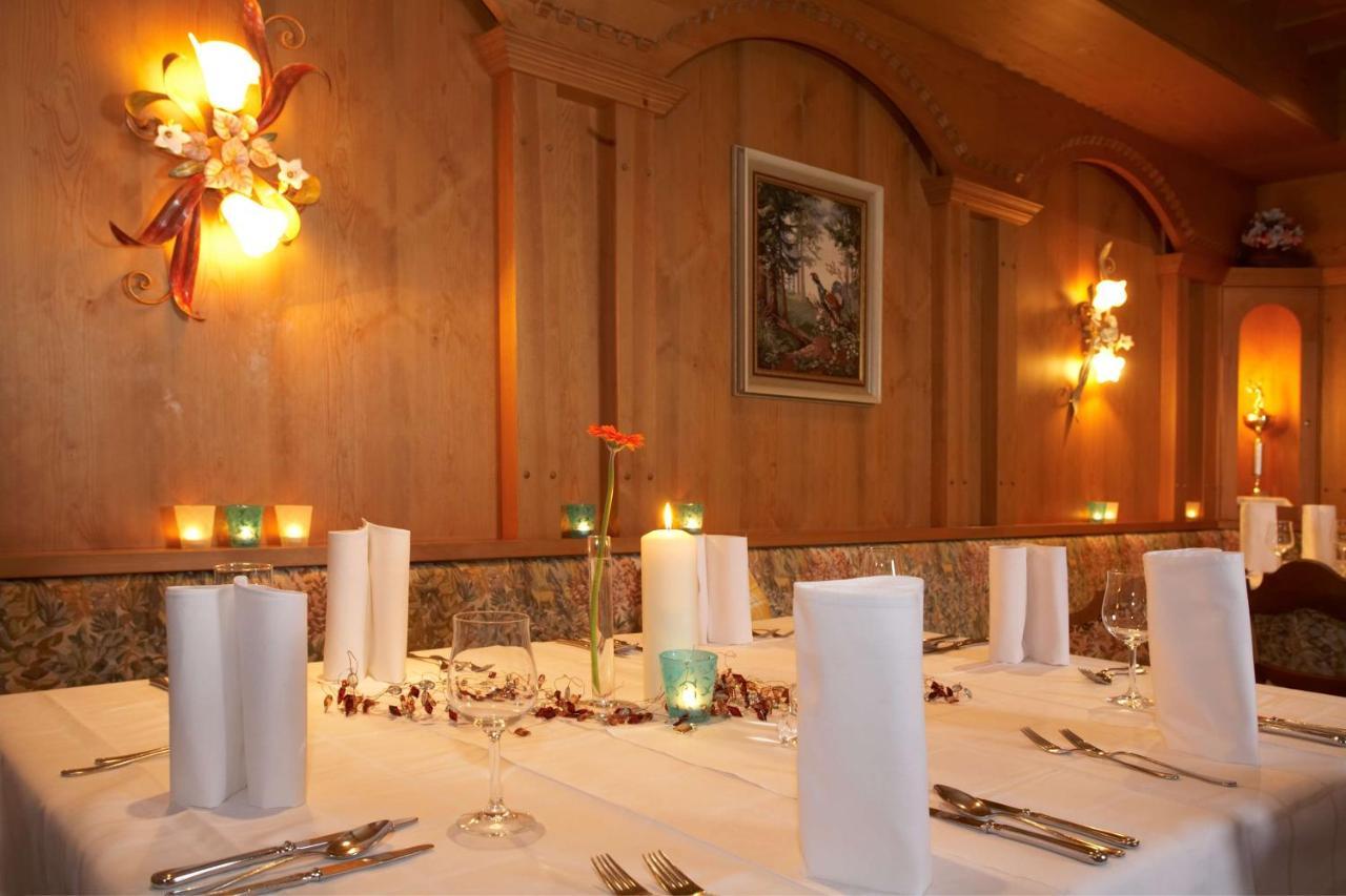 Hotel Talhof Garni&More In Waengle Bei Reutte Exteriör bild