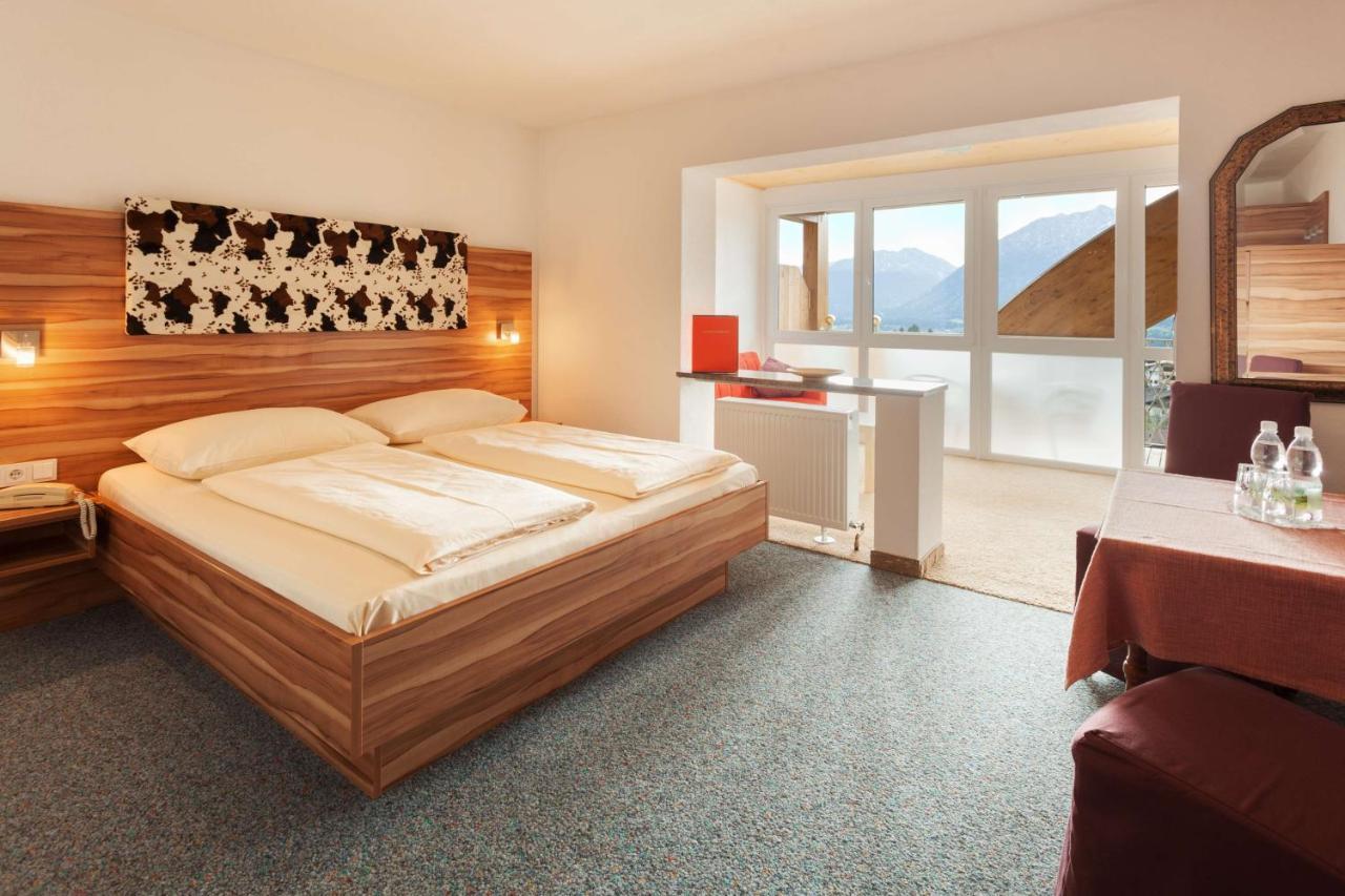 Hotel Talhof Garni&More In Waengle Bei Reutte Exteriör bild