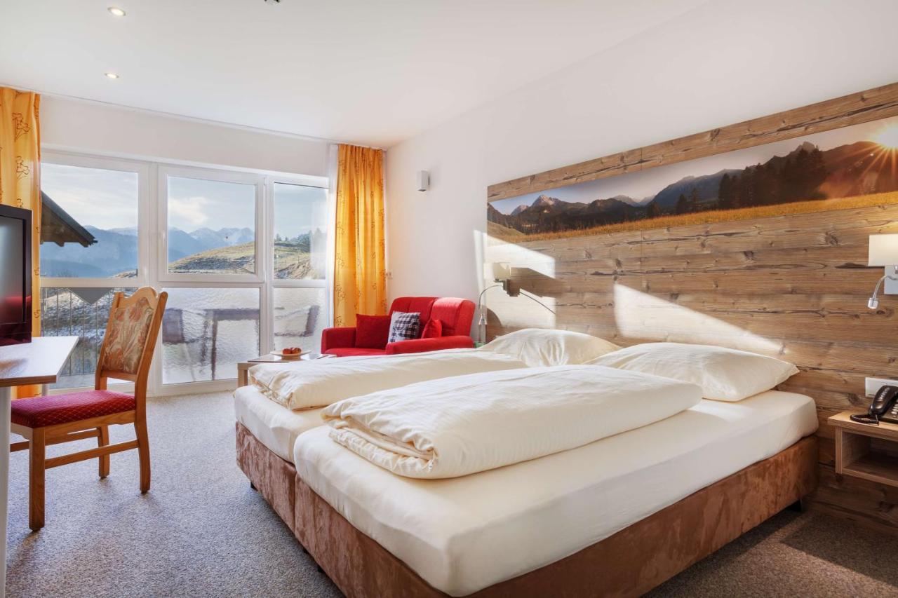Hotel Talhof Garni&More In Waengle Bei Reutte Exteriör bild