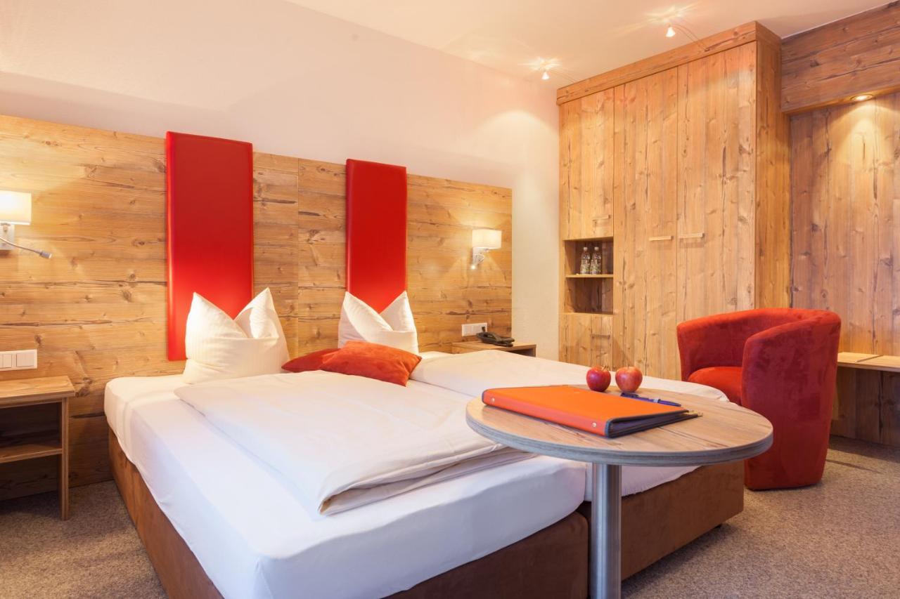 Hotel Talhof Garni&More In Waengle Bei Reutte Rum bild